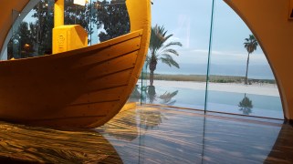 Duc in Altum with lake.jpg